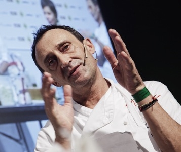 Galleria fotografica






I fratelli Salvo di San Giorgio a Cremano








Massimo Giovannini e Andrea Mattei, pizza e focaccia fra tradizione e innovazione





