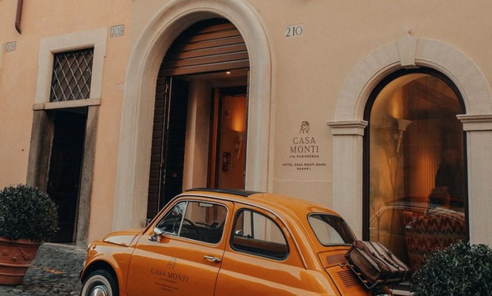 Casa Monti Roma, l’hotel che ha riportato il fascino dell’ospitalità nel quartiere capitolino