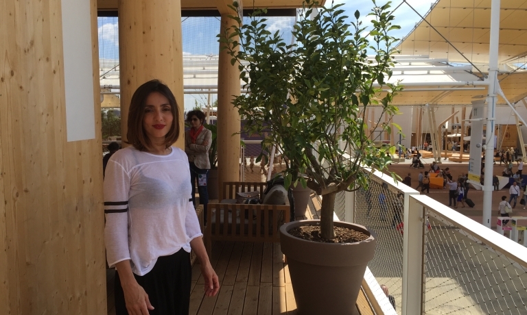 Galleria fotografica






Matteo Renzi, il giorno dell'inaugurazione, a tavola con il ministro Martina e con Massimo Bottura








"E' proprio lui!"








Giuseppe Sala e Francesco Rutelli intervistati da La7 sulla nostra terrazza








Claudio Ceroni di Magenta Bureau, con Sala e Rutelli








Il giornalista Beppe Severgnini








Il Maestro Gualtiero Marchesi, a colloquio con Fabio Abbattista








Giorgio Armani è stato un ospite a sorpresa per il menu di Carlo Cracco








Gianni Morandi al bar di Identità Expo








Danilo Gallinari con Moreno Cedroni








Ribaldone e Bastianich con Elisabetta Serraiotto, responsabile Marketing e Comunicazione del Consorzio Tutela Grana Padano








Felicità, Al Bano!








Gianluca Vialli con tutta la brigata della cucina di Identità Expo








Massimo Bray








Maria Grazia Cucinotta con la squadra di sala di Identità Expo S.Pellegrino





