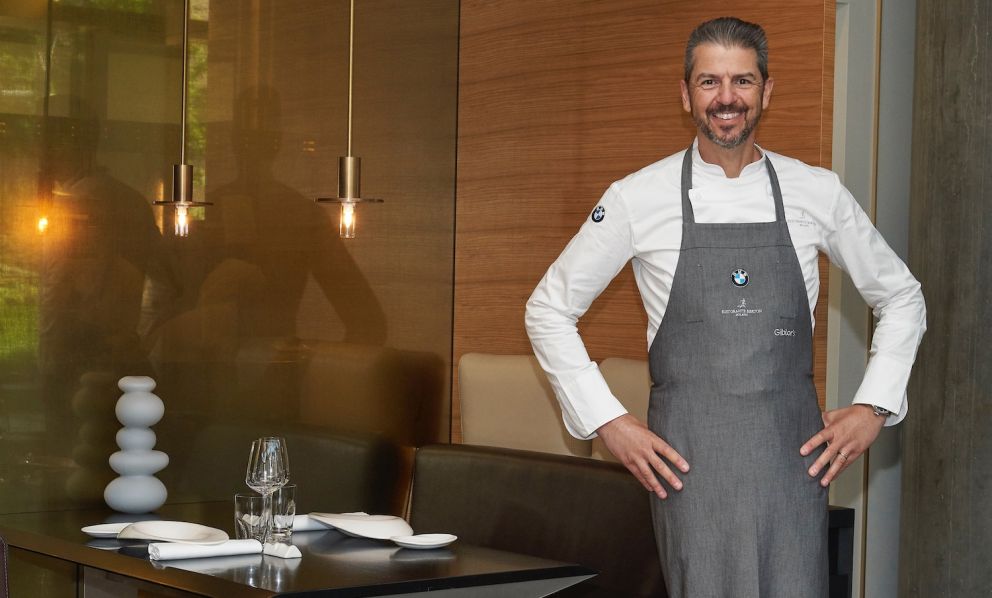 «Il fine dining muore? Sciocchezza, semmai evolve». Così Andrea Berton festeggia i 10 anni del suo ristorante