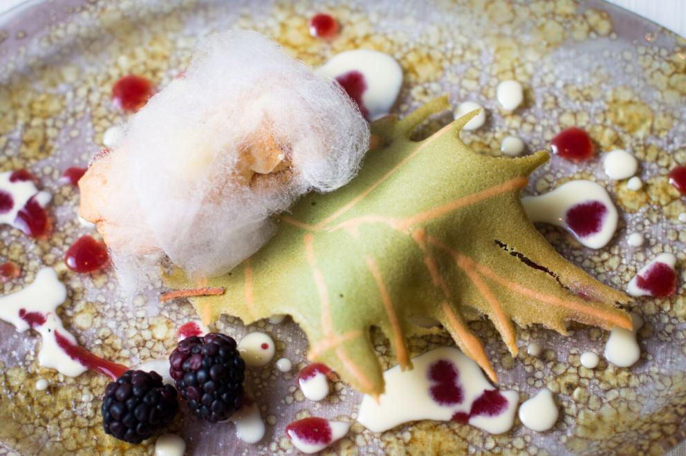 Photogallery






Carciofo, artichoke, a brilliant dish based on contrasts









Mare & terra is a tourbillon of flavours: lobster, tuna, caviar, oyster and seaweeds with aubergine, tomato, onion, beetroot, chilly pepper, lettuce, ginger and lemon. Freshness, Mediterranean Sea, iodine, spices









A display of a fine knowledge of international cuisine, China su tè: squid ravioli filled with a sauce of squid meat and squid ink and fish stock with Lapsang Souchong tea. Unique elegance, umami nuances and smokiness









Trucioli di pasta: a masterpiece. Durum wheat pasta with toasted cereals, matured whey of Ragusano cheese, capers and lemon









Two delicious takes on meat: lovely porchetta with rosemary, sage, pine nuts, chickpeas, onion and spices and the more interesting beef stuffed with steak tartare, red fruit sauce, broad beans, asparagus and peas. Of great elegance









Aesthetics and intellectual strength in the vegetarian Pane e cipolla: sweet and sour onion, “cosaruciaru” beans, beetroot, Fiore Sicano, black truffle and bread with spices









Uovo a la coque a fun trompe-l'oeil: the egg shell holds a white made with ricotta and an egg yolk of passion fruit and orange, seasoned with powdered almond and sugar






