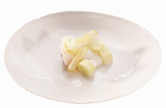 Galleria fotografica






Ricordi di Franco Aliberti dell'Osteria Francescana di Modena: Krapfen alla camomilla con biscotto caramello e caffè. «Morbido come un cuscino da abbracciare», ha spiegato il cuoco





