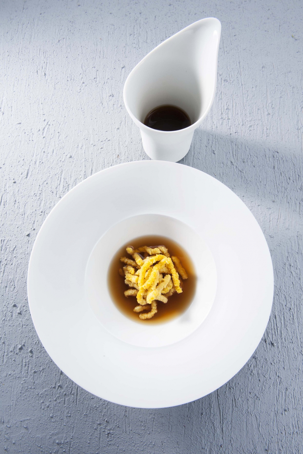 Photogallery






RUSSIAN DEBUT. Viola Cateni of Identità Golose with Vladimir Mukhin, White Rabbit in Moskow








SUBLIMATION OF LEFTOVERS. Massimo Bottura








SOUTHERN UNITED STATES. Sean Brock of Husk, Charleston








HEALTH AND TASTE. Heinz Beck and Francesca Barberini








EL COQ's CREST. Lorenzo Cogo, El Coq in Marano Vicentino








BLUE LAGOON. Lionello Cera, Antica Osteria Cera, Campagnia Lupia (Venice)








CHICKENS AND STARS. Gian Pietro Damini, Damini e Affini, Arzignano (Vicenza)








SILENCE AND BEAUTY. Kei Kobaiashi, a Japanese pastrychef in Paris








A HOMAGE TO GREAT SPANISH CHEFS. Josep Maria Rodriguez Guerola from Barcelona








THE TASTY KILOMETRE. Corrado Assenza, Caffè Sicilia, Noto (Siracusa)








VEGETARIAN ASCESIS. Pietro Leemann, Joia, Milan








KING OF THE KITCHEN GARDEN. Enrico Crippa, Piazza Duomo, Alba (Cuneo) 








GEOMETRICAL INTELLIGENCE. Davide Scabin, Combal.zero, Rivoli (Torino)








ETHICS AND RESPONSIBILITY. Davide Oldani, D'O, Cornaredo (Milan)








ESTEROFILIA? WHAT IS IT? Fabio Pisani e Alessandro Negrini, Aimo e Nadia, Milan





