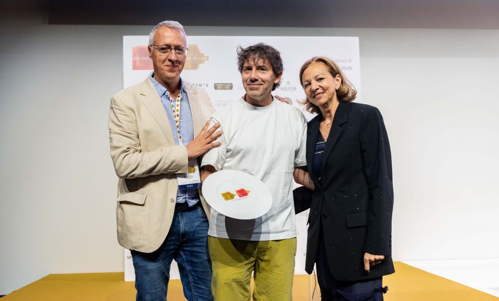 A Cesare Battisti il premio Eccellenze Lombarde di Identità Milano 2026