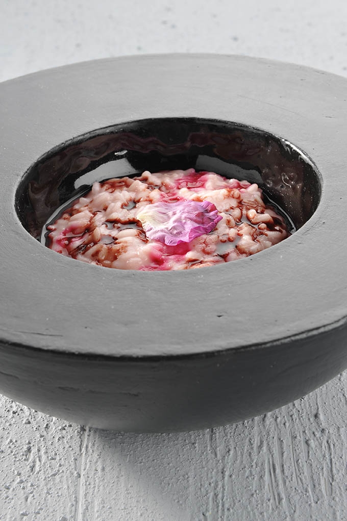 Photogallery






RUSSIAN DEBUT. Viola Cateni of Identità Golose with Vladimir Mukhin, White Rabbit in Moskow








SUBLIMATION OF LEFTOVERS. Massimo Bottura








SOUTHERN UNITED STATES. Sean Brock of Husk, Charleston








HEALTH AND TASTE. Heinz Beck and Francesca Barberini








EL COQ's CREST. Lorenzo Cogo, El Coq in Marano Vicentino








BLUE LAGOON. Lionello Cera, Antica Osteria Cera, Campagnia Lupia (Venice)








CHICKENS AND STARS. Gian Pietro Damini, Damini e Affini, Arzignano (Vicenza)








SILENCE AND BEAUTY. Kei Kobaiashi, a Japanese pastrychef in Paris








A HOMAGE TO GREAT SPANISH CHEFS. Josep Maria Rodriguez Guerola from Barcelona








THE TASTY KILOMETRE. Corrado Assenza, Caffè Sicilia, Noto (Siracusa)








VEGETARIAN ASCESIS. Pietro Leemann, Joia, Milan








KING OF THE KITCHEN GARDEN. Enrico Crippa, Piazza Duomo, Alba (Cuneo) 








GEOMETRICAL INTELLIGENCE. Davide Scabin, Combal.zero, Rivoli (Torino)








ETHICS AND RESPONSIBILITY. Davide Oldani, D'O, Cornaredo (Milan)








ESTEROFILIA? WHAT IS IT? Fabio Pisani e Alessandro Negrini, Aimo e Nadia, Milan








PASSATELLI IN PARADISE. A Massimo Bottura's dish








IN LOVE WITH 'NDUJA. Bryce Shuman, Betony, New York








CHEF AND SOUS-CHEF. Carlo Cracco e Luca Sacchi, Cracco, Milan





