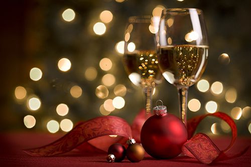 Brindisi delle Feste: 10 etichette italiane da non perdere