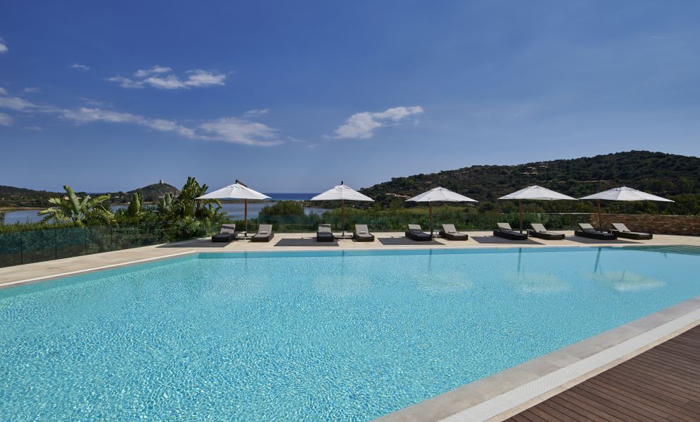Il nuovo Chia Laguna resort inaugura una stagione da record
