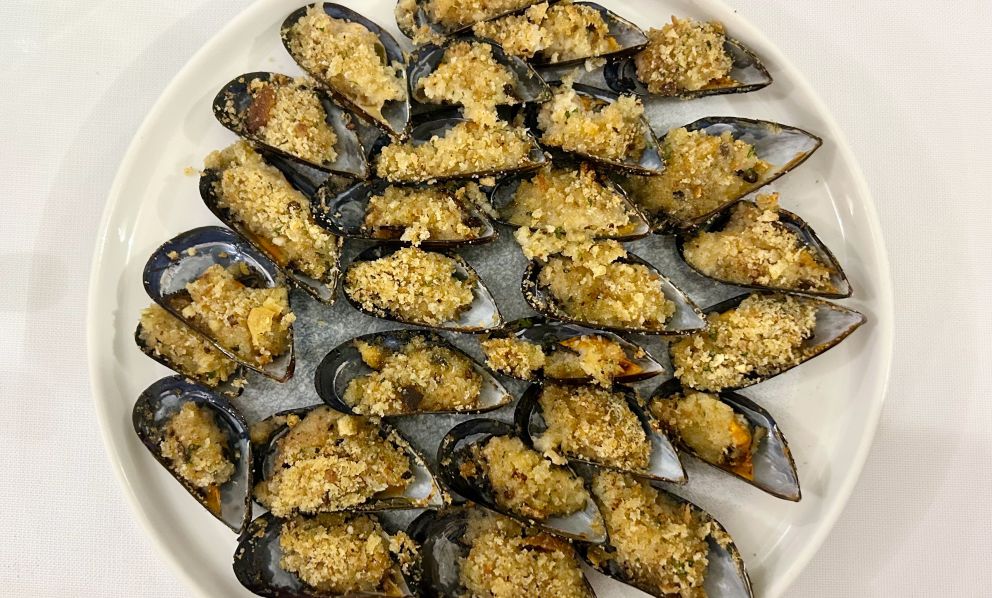 Tutta la dolcezza della cozza tarantina e il ristorante dei fratelli Pesce