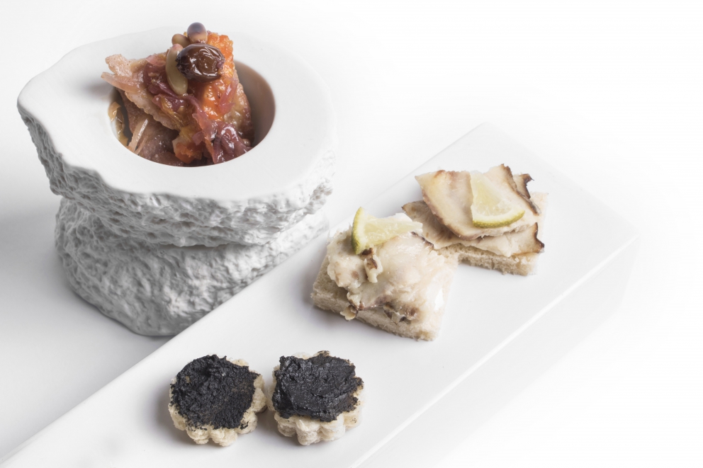 Galleria fotografica






Una foto d'epoca dell'antica bottega di Nuta a Ferrara









Caviale crudo e Caviale cotto di Cristina Maresi






