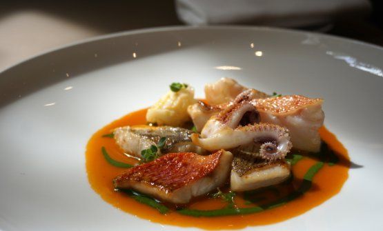 La ricetta del Ciuppin, golosa zuppa ligure interpretata da Edoardo Traverso