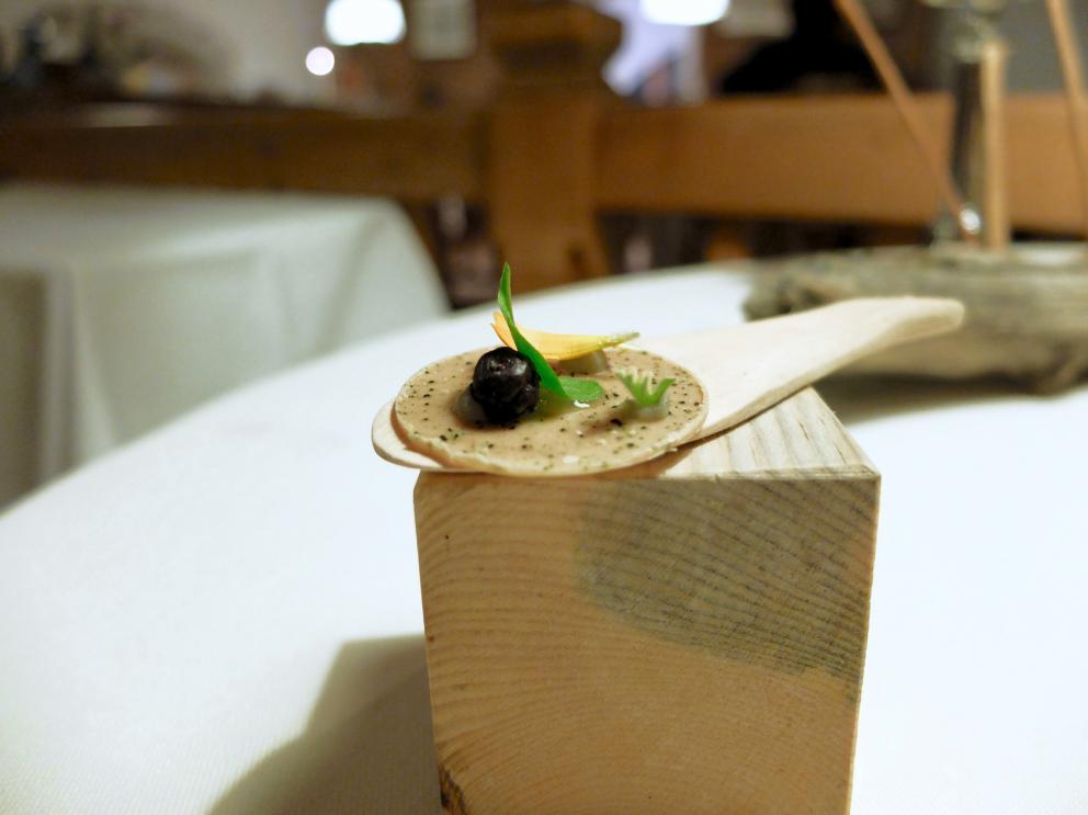 Galleria fotografica






La nostra cena a El Molin, negli scatti di Tanio Liotta. Intanto lo chef Alessandro Gilmozzi...






