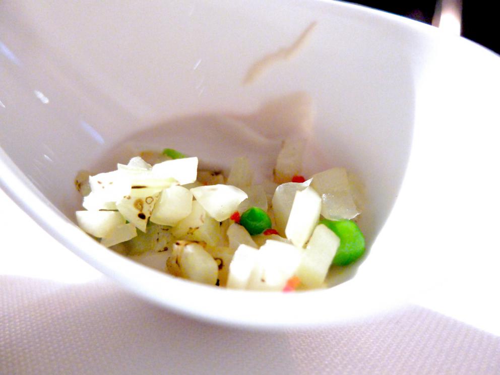 Galleria fotografica






I piatti della nostra cena, scatti di Tanio Liotta. Tartelletta di polenta, ricotta alla rucola e scaglie di grana e Schiacciata di patate, maionese al peperone, crema al peperone grigliato, salmone affumicato e avocado fresco. Bell'inizio






