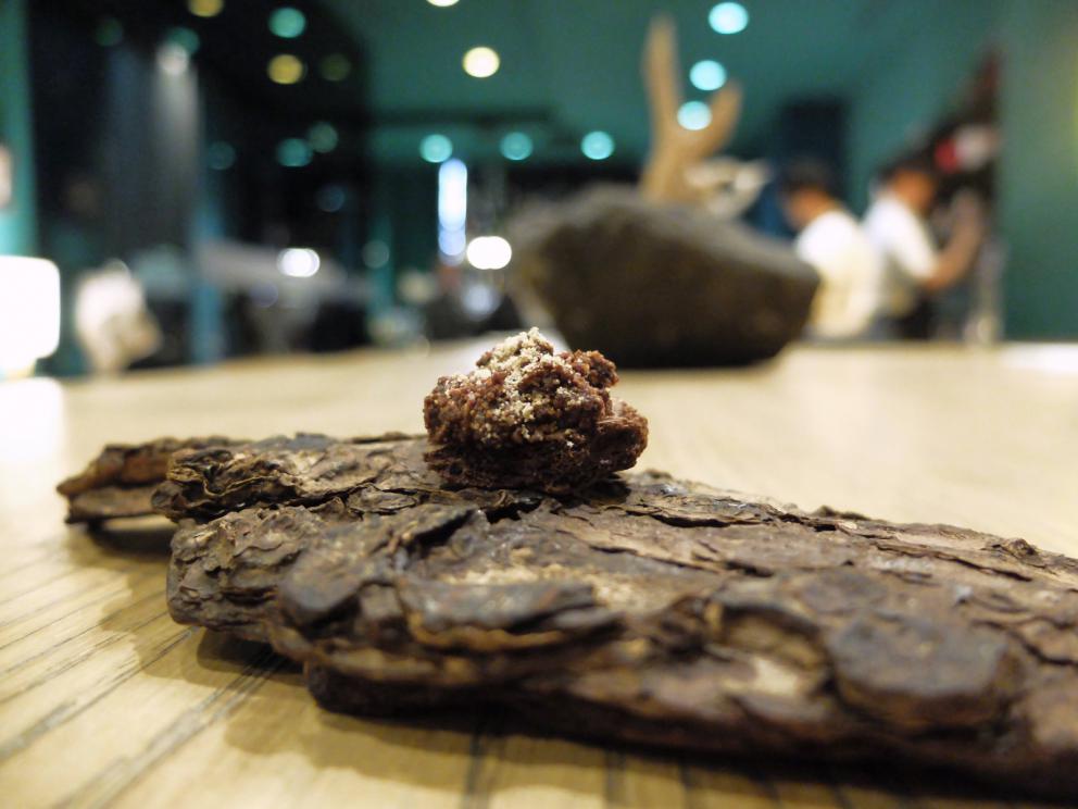 PhotogalleryThe tasting at Tokuyoshi&rsquo;s begins with Lacrime di verdura, mottainai broth, which is the Japanese to say &ldquo;what a waste&rdquo;, more or less. It&rsquo;s made with vegetable scraps, infused for 48 hours. It&rsquo;s delicious. The first tasting &ndash; the photos are by Tanio Liotta&nbsp;&ndash; is the sweet and savoury Crostatina di melanzane alla parmigiana
Pianta & radici, scampi in tempura with vegetal carbon
Sicilian cannoli filled with creamed salted cod 
Pizza Anna, a light version of pizza capricciosa, to share: the base is made with puffed rice, then tomato sauce, wafers of Parmigiano, cooked ham, mortadella, capers, anchovies and fried artichokes. Paired with a broth of capers
Tanti cilindri: scallops, roots, Breton sea urchins, plankton, black cabbage, carrot, cherries, peach, radish, nasturtium, fermented carrot juice... A fantastic, very elegant dish
Da leccarsi le dita: delicious eel rolled in panko, Japanese Amakusa salt (very mineral), pepper. You dip it in furikake sauce, made with fish and capon stock, with pepper from Makuaw, Taiwan, very citrusy
Ginger beer and lemon grass to cleanse the palate
Tagliatelle, lardo di wagyu di Kyoto, foglia di pomodoro: homemade tagliatelle made with lard from Japanese beef prepared by Tokuyoshi&nbsp;according to Italian tradition and matured 2 months, then bergamot and Parmigiano. Paired with Via Emilia broth, with capon, crust of Parmigiano, prosciutto and mortadella
Lingua &&nbsp;coda: veal tongue and monkfish, seasoned sauces made with their respective jus, the latter adding some tomato water, plus turnip tops and broth of capers
Deer fillet from Zivieri, pur&eacute;e of purple potatoes, leek, black truffle from the Apennine. The meat is glazed in mottainai broth and teriaki. Paired with a broth of red fruits and beetroot. A great dish
Mallard with its civet, rhubarb leaves, sea asparagus and crispy rice with saffron (pan fried). Absolutely delicious
