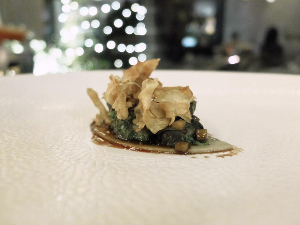 Photogallery






Our dinner at Leone Felice portrayed by Tanio Liotta. We start with the appetizers, already of the highest standards. Here is Polenta chips with octopus and its mayonnaise. Sommelier Valerio Cappiello, from Anacapri, at Albereta for 11 years now, pairs this with Bellavista Brut Edizione La Scala 2012









Chickpea farinata, mortadella and truffle mayonnaise is a perfect amuse bouche, in terms of texture and play with temperatures









Cheese, pepper and lime croquettes









Cucumber in osmosis of chartreuse and mandarin









Mousse of squid and Mediterranean sauce: a veil of tomato extract, its crazy intense, with the squid hiding the courgette caviar. Paired with Vigna Leone 2016 from the Albereta vineyards






