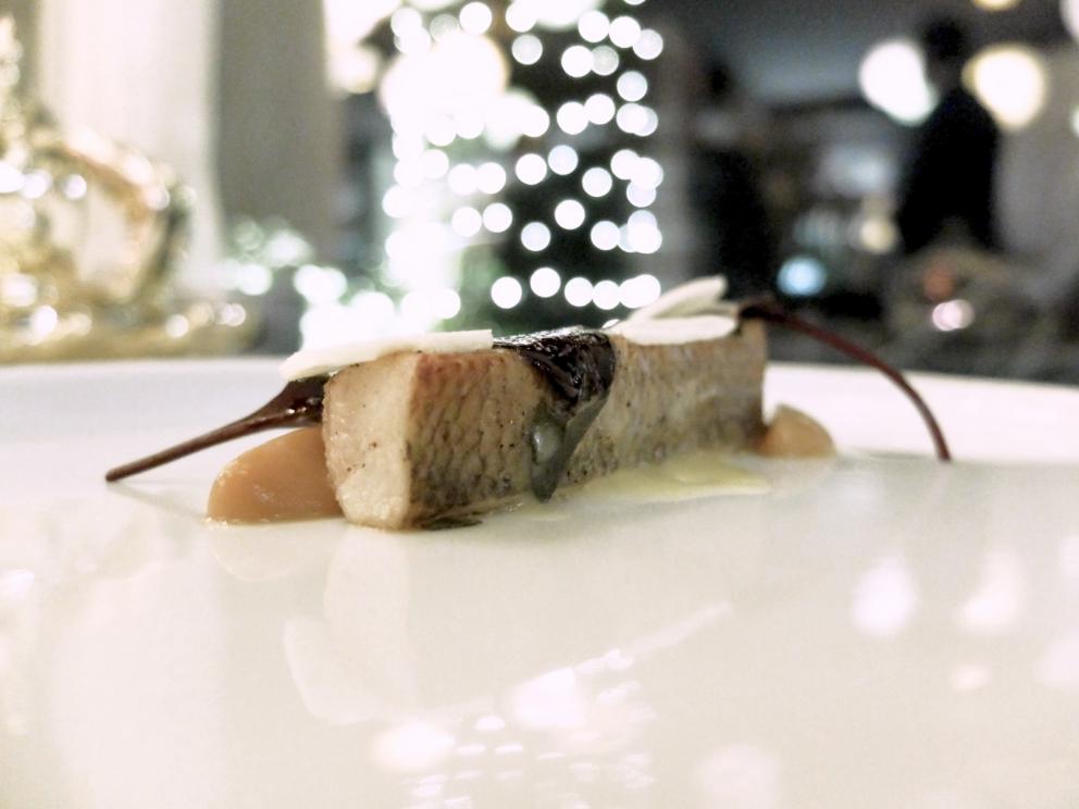 Photogallery






Our dinner at Leone Felice portrayed by Tanio Liotta. We start with the appetizers, already of the highest standards. Here is Polenta chips with octopus and its mayonnaise. Sommelier Valerio Cappiello, from Anacapri, at Albereta for 11 years now, pairs this with Bellavista Brut Edizione La Scala 2012









Chickpea farinata, mortadella and truffle mayonnaise is a perfect amuse bouche, in terms of texture and play with temperatures









Cheese, pepper and lime croquettes









Cucumber in osmosis of chartreuse and mandarin









Mousse of squid and Mediterranean sauce: a veil of tomato extract, its crazy intense, with the squid hiding the courgette caviar. Paired with Vigna Leone 2016 from the Albereta vineyards









Snails, artichoke royale and teriyaki, another convincing dish, with a nice play of textures and the smoky note of the crispy artichoke









Chargrilled eel from Lake Iseo, cucumber, green apple and chervil: lovely. Fisherman Nando Soardi, who also supplies the whitefish, caught the eel









Risotto with hunchbacked cardoon, smoked chestnuts and black cardamom. Paired with Convento Ss. Annunciata 2013 Bellavista






