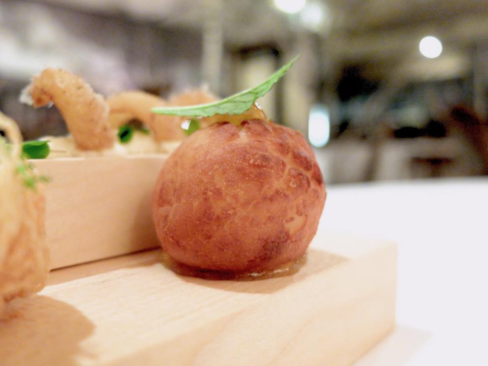 PhotogalleryOur dinner at Paolo Griffa&rsquo;s, in the photos by Tanio Liotta. We start with a long selection of appetisers. In this case, Trout marinated in beetroot juice 
Savoury churros with squid ink
Fried bread and smoked eel 
Cone of goat cheese and olives 
Moscow Mule in a sphere of white chocolate 
Jerusalem artichoke wafers with hazelnut oil, lovely
Spheres of fontina
The delicious homemade bread, with mother yeast, whole-wheat flour and seeds
Shabu shabu with ox leg from Carr&ugrave;, broth with Sansho pepper, rolled tongue in salm&igrave; with bagnetto verde, focaccia with olives.&nbsp;A great dish. Its elements also appear in the three following photos
Cromesquis with fontina and clementine mostarda, potato spiral, katsuobushi and scallop mayonnaise, nest of potatoes with quail egg and truffle. Here&rsquo;s the nest. The rest in the following two photos
