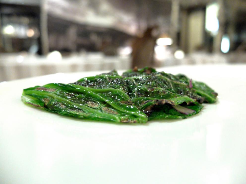 PhotogalleryOur dinner at Paolo Griffa&rsquo;s, in the photos by Tanio Liotta. We start with a long selection of appetisers. In this case, Trout marinated in beetroot juice 
Savoury churros with squid ink
Fried bread and smoked eel 
Cone of goat cheese and olives 
Moscow Mule in a sphere of white chocolate 
Jerusalem artichoke wafers with hazelnut oil, lovely
Spheres of fontina
The delicious homemade bread, with mother yeast, whole-wheat flour and seeds
Shabu shabu with ox leg from Carr&ugrave;, broth with Sansho pepper, rolled tongue in salm&igrave; with bagnetto verde, focaccia with olives.&nbsp;A great dish. Its elements also appear in the three following photos
Cromesquis with fontina and clementine mostarda, potato spiral, katsuobushi and scallop mayonnaise, nest of potatoes with quail egg and truffle. Here&rsquo;s the nest. The rest in the following two photos
Mashed potato with chives, Calvisius Da Vinci caviar, tzatziki sauce and takoyaki.&nbsp;Very, very good
