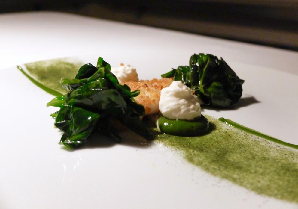 Photogallery






Our dinner at Uliassi in the photos from Tanio Liotta. Meanwhile, the protagonists: chef Mauro with his sister Catia and son Filippo









The appetizers: Seaweed wafer, Hazelnut wafer and foie gras (a super classic, always delicious), Fake beef and almond olive, Crostino with anchovy and truffle, fabulous, paired with Kir Royal. The the first dish, in the photo: Raw scampi, juice of raw scampi head and finger lime. Great balance with the finger lime adding complexity









Pancotto, almonds and sea urchins from his friend Roberto Petza









Benvenuti al mare, that is to say hot stock made with clams, anemones, processed mussels and seaweed. A voluptuous blow, a sea to shake with the right whisk






