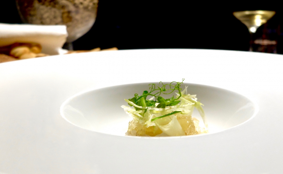 Galleria fotografica






Il celebre Rossini di Fasolato: fragole, spuma di prosecco e gambero in tempura. La fotogallery è firmata Tanio Liotta






