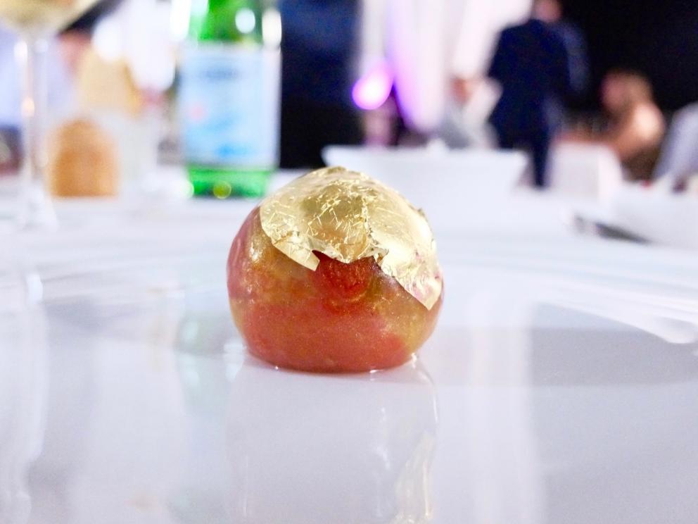 Photogallery






Mammoliti with patron Ventura and the staff: 12 people. Portuguese Pedro Demetrio is the sommelier. Photos by Tanio Liotta









We start with the appetizers: Tuile with squid ink and tuna mousse  









Beef steak flower (Heliconia mariae) and sweet peach 









Tube of bechamelle and jowl bacon 









Goat cheese éclair 









Radish with sesame brittle and cream of anchovies 









Potato scamorza with carbonara cream 









Fermented celeriac pastry with Timut pepper 









Non ci sento bene: roasted abalone with yakitori and tonkatsu sauce, a seasoning of chilli pepper, red shiso and plums









Agastache ravioli, scampi tartare, green shiso granita









Steamed bun with brown crab









Emmental al mare: calamari, brown crab and panzanella extract






