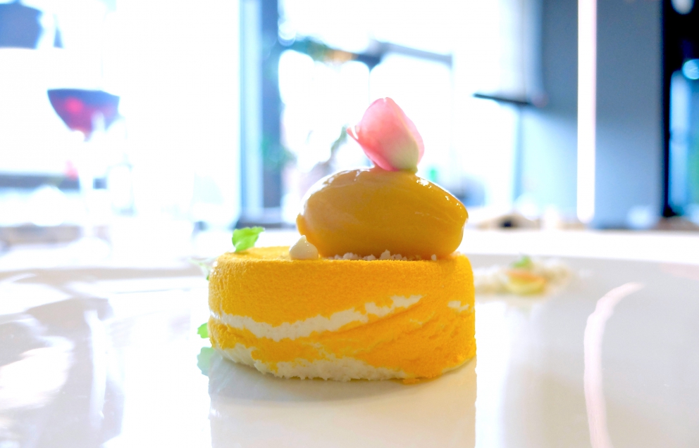 Photogallery






Croquette of mortadella, pea sprout salad, leaf of sanguinella, pea cream: an immediately striking appetizer. Photo gallery by Tanio Liotta









Spiral of egg cooked at low temperature, whisked egg white, acid and spicy contrasts 









Lukewarm smoked oysters, pistachio from Bronte, juniper oil 









Lukewarm egg white tagliolini, cream of Parmigiano, truffle caviar 









Mezze maniche with prosciutto stock, fried cake and reduced balsamic vinegar 









Ray wings, prickly pear, toasted black sesame oil, fermented plums, millet from Senegal, fried lotus flowers and tubers









Quail, Cadoret oysters, wheat extract and Roquefort









Pre-dessert: Home made "Nutella", bread and hazelnuts






