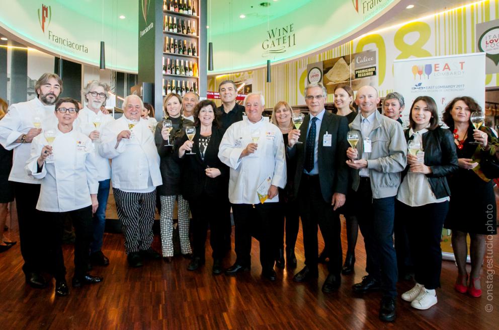 Galleria fotograficaIl piatto di Philippe Lev&eacute;ill&eacute;,&nbsp;Cubismo di sarde di lago, salsa verde e verdure agrodolci&nbsp;(qui la ricetta). Tutte le foto sono di&nbsp;Sonia Santagostino
