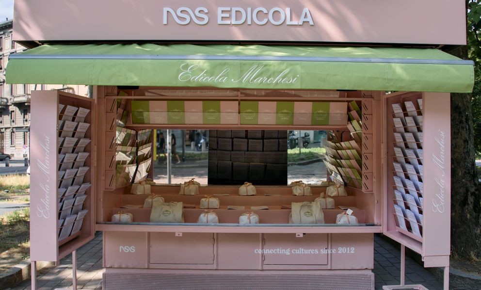 Dolci, enigmistica, design: l’edicola che non sapevi di volere, firmata Marchesi