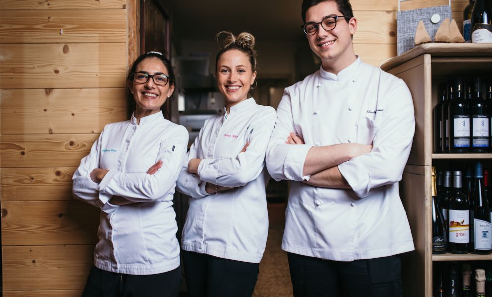 Tappa al Navertino in Val Camonica: calda accoglienza di montagna, e in cucina una marcia in più