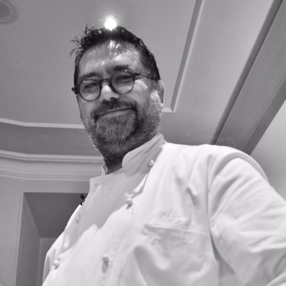 Galleria fotograficaAlessio Planeta, Elisia Menduni,  Alberto Aiello Graci e&nbsp;Faith&nbsp;Willinger
Andrea Ribaldone
Angelo Treno
Massimo Bottura e Lorenza Fumelli&nbsp;
Carmelo Trentacosti
Chicco Cerea
Crescenzo Scotti
Dario Cecchini e Tony Lo Coco
Emidio Pepe
Fabio Picchi
