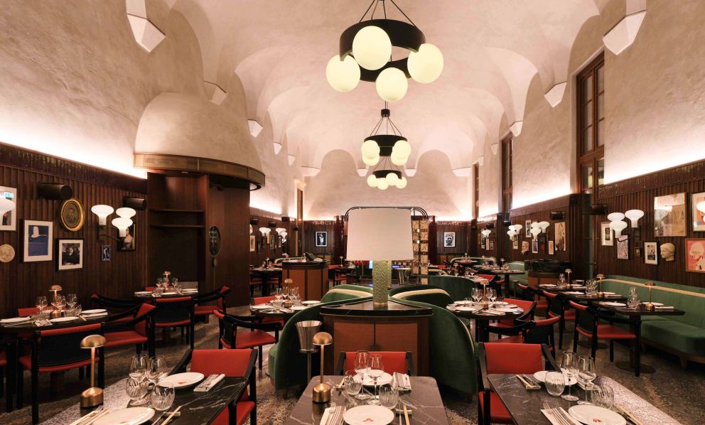 Rosso, carne, fuoco: memorie di un'ancestrale raffinatezza al Beefbar, Milano