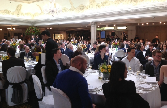 Galleria fotografica






Lo squadrone di Identità Londra al The Georgian di Harrods: in prima fila si riconoscono, da sinistra, Gennaro Esposito, Giuseppe Silvestri, Massimo Bottura, Luciano Monosilio, Carlo Cracco, Davide Scabin, Enrico e Roberto Cerea













L'Uovo in camicia allo zafferano, zucchine e cozze di Carlo Cracco








La carbonara di Luciano Monosilio








Trancio di pesce bianco scottato, variazione di clorofille e battuto di erbe aromatiche di Gennaro Esposito








Enrico Cerea, Da Vittorio a Brusaporto (Bergamo)








Luciano Monosilio, Pipero al Rex (Roma)























Davide Scabin, Combal.Zero di Rivoli (Torino)


















L'Insalatina di baccalà con le sue trippe e spuma di patate affumicate, piatto firmato dai fratelli Enrico e Roberto Cerea













Pasta shake













Una piccola parte del carello dei dolci dei Cerea













Enrico Cerea e il suo mondo di golosità dolci


















Carlo Cracco, ristorante Cracco di Milano con il giornalista britannico Nigel Barden













Gennaro Esposito, chef de La Torre del Saracino di Vico Equense (Napoli)





