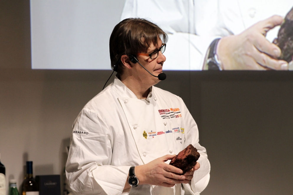 Galleria fotografica






Il giovane Antonio Borruso, un campano trapiantato in Valtellina 





