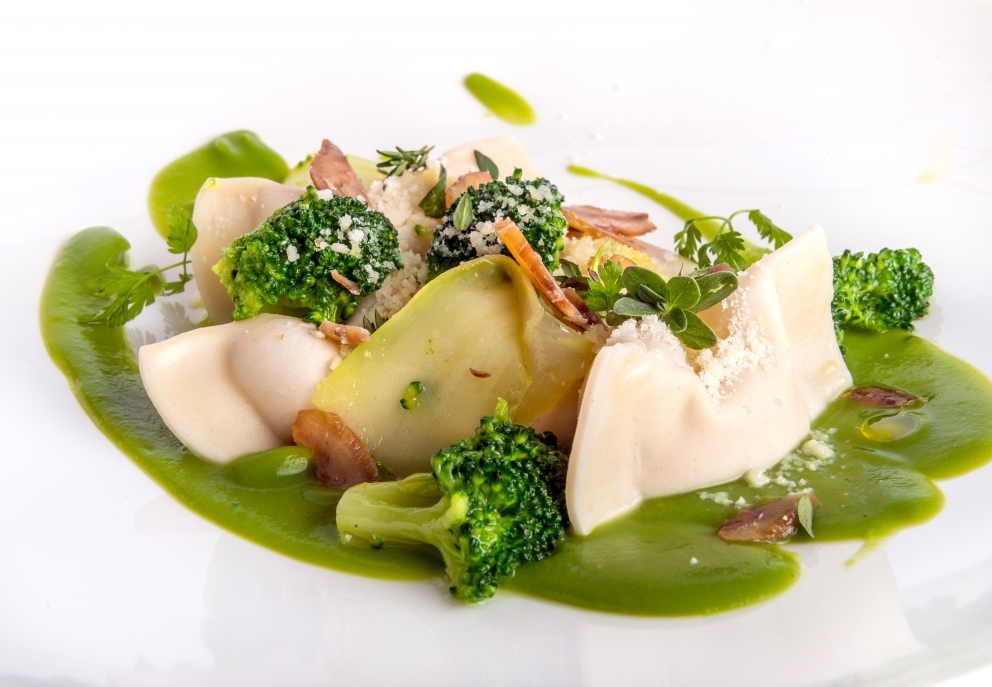 Photogallery






Mario Cornali, Collina, Almenno San Bartolomeo (Bergamo)

Stewed snails from Almenno, fumet of powdered corn from Prato – This dish is the consequence of the meeting with Andrea Togni, a young snail breeder from Almenno. I was inspired by the fact that I had an organic snail farm only two kilometres from home









Antonio Cuomo, Hostaria del Relais San Lorenzo, Bergamo

Dreaming… Cesar salad – We’ve rebuilt a great classic by changing all its textures, with water of Parmigiano, iceberg salad ice cream and confit tomato mousse









Giuliano Pellegrini, Lio Pellegrini, Bergamo

Salad with tripe, tuna, fried polenta, cucumber and white beans from Soragna – Tripe is a dish I wanted to change because I always had a good memory of it. My grandmother Alice made an excellent tripe stew...









Antonio Borruso, Umami, Bormio (Sondrio)

Neve al sole [Snow in the sun] – A dessert uniting saffron, litchi and a white chocolate mousse









Enrico and Roberto Cerea, Da Vittorio, Brusaporto (Bergamo)

Steamed king crab with hazelnut praliné and bottarga – An intriguing and delicious dish, where the white and reddish meat, firm and as sweet as honey, is finely matched by the sapidity of bottarga, much rougher and stronger. All this paired with the fattiness and crispiness of the best hazelnut in the world, the tonda gentile from Cortemilia









Nadia and Giovanni Santini, Dal Pescatore, Canneto sull'Oglio (Mantua)

Mountain potato cream with poached eggs, tuna bottarga, asetra royal caviar and capers – A great dish from Dal Pescatore’s tradition yet conceived and prepared by the new generation in the kitchen, that is to say by Giovanni Santini – photo by Culinaire Saisonnier-Dirk Kerstens









Enrico Bartolini, Devero, Cavenago di Brianza (Monza Brianza)

Risotto Arlecchino – Sauce below, rice on top. A return to the Baroque with a modern interpretation









Daniel Facen, Anteprima, Chiuduno (Bergamo)

Tuna salad with sour egg, purple potatoes and olive oil – It’s like a Salad Niçoise in which the tuna is seared and then cooled in water and ice. The purple potatoes have different textures, in pieces, as a small purée and dehydrated. The tomatoes are confit, the French beans are cooked with ultrasounds, the egg in vinegar and the oil is in a sugar capsule, with anchovies from the Cantabrian Sea









Davide Oldani, D’O, Cornaredo (Milano)

Milanese style apple marrow – Because it represents the tradition of a Milanese “dish” but with the lightness of good modern cooking









Stefano Cerveni, Due Colombe, Corte Franca (Brescia)

Warm spaghetti, scampi, sweet paprika and Calvisius Tradition caviar – Luxury and flavour in a dish full of careful simplicity. The service temperature at 40°C enhances the aromas of and the pleasure to the highest level









Fabio Abbattista, Leone Felice de L'Albereta, Erbusco (Brescia)

Lavarello alla mugnaia, tofeee di cavolfiore e calamondino - This dish is today the most explicit declaration of my cuisine: after 2 years discovering the territory of Franciacorta and thanks to the special relationship developed with <strong>Ferdinando Soardi</strong>, a fisherman in Monte Isola, I chose to give voice to the extraordinary freshwater fish, in this case lavaret









Silvio Salmoiraghi, Acquerello, Fagnano Olona (Varese)

Stewed sturgeon – We love this dish made with sturgeon because it represents the use of freshwater fish in Italy. It’s a version of the sturgeon prepared in Ferrara









Riccardo Camanini, Lido 84, Gardone Riviera (Brescia)

Double buttons with ricotta, anchovies, lemon and turnips – This dish appeared in the menu two weeks ago: it is minimalistic, simple, clean. It offers the classic flavour of ricotta, lemon and anchovies but doesn’t play only with the roundness because it includes the “crispiness” of the turnips. These vegetables, by nature, have irregular fibres; this irregularity can thus be sensed when chewing, and it’s unusual. It’s a double button because it has one slice of turnip below and one on top, and in between there’s the button which is visible – between the translucent slices of turnip – and ready to burst in the mouth









Stefano Baiocco, Villa Feltrinelli, Gargnano (Brescia)

Piglet from Orvieto "alla diavola" – With a cream of wild herbs. The palate is intrigued by the fat and acid notes, the bitter leaves and the spicy touches, the soft and crispy parts...









Fabrizio Ferrari, Al Porticciolo 84, Lecco

Pache Felicetti, grilled scarpette, armoricaine sauce, puntarelle, dried sweet potato and powdered tarragon – Fireworks for the palate lasting all year long!









Alberto Buratti, Koinè, Legnano (Milan)

Rice spaghetti in cagnone – A local classic, cagnone becomes the seasoning for homemade rice spaghetti









Marco Ambrosino, 28 Posti, Milan

Chiajozza – Squilla mantis, oil aromatised with maritime pine tree, sea urchin ice cream, cabbage. A symbol of my origins (Chiajozza is the bay in Procida where I was born)









Vittorio Fusari, Al Pont de Ferr, Milan

Smoked eel from Cabras, daikon, beetroot essence and hazelnut brittle – A recipe from the new menu in which I wanted to enclose my themes. I choose an ingredient, namely eel from Cabras, which comes from sustainable farms, an important form of virtuous economic development. I then use the small agricultural products from the Parco Sud Milano, an agricultural format that is awakening, safeguarding land. Food is the first medicine and daikon is an emblem of this









Viviana Varese, Alice, Milan

Homage to Ángel León - Ángel León, Michelin starred chef from Andalusia, is the only chef in the world to have found the way to extract plankton. I’ve been at his restaurant in El Puerto de Santa Maria, near Cadiz, and his use of plankton when cooking inspired me so this “tribute” was born as a risotto with plankton with a very thick squid broth, a light aioli sauce, garnished with lime and fried squid. I’m proud of this dish because you can taste the sea, and then I discovered a new ingredient I didn’t know: plankton, which in Greek means "vagabond" because it is formed by those organisms that are passively moved by the currents and the waves. When we serve this risotto we used an underplate which is a microscope photo of plankton taken by two marine biologists, brothers Sardet, who are two experts in the field









Matteo Torretta, Asola, Milan

Beef maxi bon with pappa al pomodoro – An evocative dish, with childhood memories and tradition









Hirohiko Shimizu, Basara, Milan

Squid tagliatelle with red prawns, scallops, sea urchins, caviar with olive oil and yuzu juice – I was inspired by spaghetti with seafood. I wanted to make a dish only using raw fish









Guoqing Zhang, Bon Wei, Milan

General’s Zuo Zongtang chicken – A specialty from Hunan. It’s a chicken fried in its skin, seasoned with red chilli pepper (in Hunan they basically put chilli pepper everywhere), tofu marinated in Chinese wine, sugar, salt, abalone sauce and yellow bean sauce. Finally I toss it with sesame oil and garnish it with black sesame









Paolo Pivato, Bottega del Vino, Milan

<em>Cream of peas with burrata, mint and Patanegra fondue</em> – On a crispy and slightly sweet base of sliced toasted almonds, we place the pea cream which adds a velvety feeling. The mint and burrata give a note of freshness, the pea sprouts and the raw peas add a crispiness that recalls the almond base. Finally there’s the Patanegra fondue which gives a strong touch









Luca Pedata, Carlo e Camilla in Segheria, Milan

Le caramelle – Sweets made with ricotta, buffalo milk mozzarella, spinach, melted butter, candied ginger, chips of veal tongue and reduced cream with mace. Totò, sweets and laughter. Naples and its tongues. My grandmother and ricotta and spinach









Elio Sironi, Ceresio 7, Milan

Tamburello made with salmon and duck liver – It’s a daring match of two fats: sea and earth, which are very different elements, though when united they create a unique and delicate flavour; moreover, the citrus fruit zest, the acidity of the goat milk curdle and the slightly spicy sweetness of the mango chutney create an exciting contrast of flavours









Matias Perdomo, Contraste, Milan

<em>Ricchezza e Povertà</em> [Richness and poverty] – A Milanese-style <i>cassoeula </i>yet different. It is linked with the history of Via Meda 2, the location of <em>Contraste</em>, because it is said that a doctor used to live in this house, in the early Twentieth century, who would look after the poor. Once a week, he’d open the doors of his office to cure them and feed them. The dish is composed of a few coins made with gelatine of baked pork shoulder. They are served with a consommé of <em>cassoeula</em> on the side. When the consommé is poured, the coins melt, creating a unique mixture









Carlo Cracco, Cracco, Milan

Prawns from S. Margherita, pistachio from Bronte and turnip with coffee and orange – A recipe conceived with Luca Sacchi. It’s a version of the prawns which we hold very dear and we will probably present at Identità Milano too. North and South are enclosed in a dish from which we will never want to set us apart because it gave us plenty of emotions (for references, ask Massimo B.)









Fulvio Siccardi, Da Noi In del Magna Pars, Milan

Raw amberjack, seasonal vegetables, liquid Grana Padano, perlage of black truffle – Summing up, it’s the right meeting between sea, earth and Italian craftsmanship









Daniel Canzian, Daniel, Milan

Vegetarian savoury petit fours – The dish is composed of different concepts of savoury petit fours, including a broccoli tart, a cauliflower cream puff, a small cannolo with puff pastry and a mousse of parmigiana and pistachio, a Sicilian cannolo with ricotta, olives and tomatoes, cassata, caponata, tomato babà. This idea came from the desire of offering vegetables in a new appearance: fun, tasty and elegant. The goal is to create a selection of small, delicious and light pastries that look nice, taste nice and can suit all the palates of those looking for a surprise









Alice Delcourt, Erba Brusca, Milan

Camomile maltagliati, melted butter, seirass and toasted sunflower seeds – The maltagliati have camomile flowers in the dough, below, we put a cheese fondue. We make the melted butter also using camomile, and we serve this with seirass (a Piedmontese ricotta matured in hay) and toasted and salted sunflower seeds









Eugenio Boer, Essenza, Milan

Tagliatelle "lièvre à la royale" – A provocation, yet a comforting one, following Neoclassicism: a classic of the great French cuisine becomes the most classic Italian first course. A dish finely expressing and characterising my cooking – photo by Bob Noto









Keisuke Koga, Gong, Milan

Spoon Dim sum – It’s a selection of three ravioli: with sea bass marinated with umami, presented with a sea urchin sauce and garnished with a puntarella covered in gold; with smoked scallop and prawn, with an edamame sauce; with wagyū and black truffle, with a sauce of foie gras and duck broth









Andrea Alfieri, Il Chiostro di Andrea, Milan

Ravioli with semolina filled with pork bottaggio served on cabbage and lemon with jus of cassouela – We need to gradually rediscover the recipes from our territory, make them gentler and lighter by playing with ingredients and technique









Andrea Provenzani, Il Liberty, Milan

Tokyo-Milano – Spheres of risotto alla milanese, marrow and gremolata with ginger, sea weeds, coriander, mushrooms and sesame. A classic that has already been done in all sorts of way. This Asian contamination adds a different energy and plurality, I think it is modern and dynamic, but most of all good!









Alessandro Negrini and Fabio Pisani, Il Luogo di Aimo e Nadia, Milan

Raviolo with red mullet marinated with caraway with variegated radicchio from Castelfranco and almonds from Toritto – It’s a brand new recipe. A dish with plenty of sea flavours (we also use the entrails, very fresh), aromatised with caraway and enhanced by the other ingredients: the sweetness of the almonds, the aroma of the mandarin and the slightly bitter flavour of the variegated radicchio from Castelfranco, the freshness and fruitiness of the raspberry vinegar, which acts as a counterbalance for the marine note of the red mullet. It’s a complex dish, given all these flavours and aromas, but at the same time it’s a playful dish too, in which the guest can choose the order in which to taste the different preparations matched with the fish









Pietro Leemann, Joia, Milan

Madre Terra – A soft carrot and hazelnut cake with a beetroot and pea mousse, carrot and orange sorbet and violets from my garden. Good omens for a year full of changes, towards a healthier diet, respecting our dear planet, hosting us, and a renewed friendship with all beings, with one, two or more legs!









Haruo Ichikawa and Michele Biassoni, Iyo, Milan

Ika - Ika is the Japanese word for squid. We thought of making this dish because it perfectly suits the Japanese culinary taste, and it is also a perfect expression of the cutting technique usually used with it. The preparation’s sweetness is due to the so-called "fraying", which enhances its taste









Matteo Fronduti, Manna, Milan

Spaghetti, turnip tops, smoked herring and fresh horseradish – In the menu throughout the winter, or at least until the turnip tops last. Only three strong ingredients full of personality. I’m looking for a balance of strong flavours: managing the contrasts is fun. In the palate, in the end, it’s a pleasant punch. Like fights that bring no wounded









Massimiliano Masuelli, Masuelli San Marco, Milan

<em>Pan fried rice with saffron pistils and marrow jus </em>– A recipe born so as to find a use to the classic leftover risotto that used to be tossed in a very hot iron pan. A “recycled” dish served with a new identity









Giovanni Giberti, Pavé, Milan

Cream of dehydrated peas with cotechino from Piacenza and purple cabbage – A dish for the cold days. To warm you up and get closer to simple things









Cesare Battisti, Ratanà, Milan

Pike in a delicate marinade, its roe, spinach and watercress – Freshwater fish is a very important and precious rediscovery in our menu and listening to the fishermen from Lake Garda explaining how this old recipe was in fact considered a Sunday or festive meal makes you understand how many recipes we still need to rediscover, prepare once again, have people know about and protect as a heritage of national tradition









Matteo Monti, Rebelot del Pont, Milan

Carne – It’s all about the flavour and aroma you get from cooking meat, presented as a pre-dessert. Or a dessert. Or an amouse-bouche. In other words, a jolly









Claudio Sadler, Sadler, Milan

Baby calamari stuffed with dried cod, with crispy panella and radicchio stewed with balsamic vinegar, squid ink – The new dish in one of the temples of Milan’s restaurant scene









Antonio Guida, Seta, Milan

Pigeon fillet with liver royale, black truffle, parsley sauce and lemon balm – I included this dish in the menu only recently, I’m proud to have incorporated my experience on the other side of the Alps, something our guests from Milan appreciate greatly









Fabrizio Ferrari, Terrazza Triennale, Milan

Rustin negàa – I decided to present a traditional recipe from Lombardy









Giovanni Traversone, Trattoria del Nuovo Macello, Milan

Risotto with smoked lard, rosemary and powdered raspberries – I use lard instead of the butter, using it as a sour butter for risotto, the percentage of fat is the same. As a contrast for the smokiness, I use rosemary and for the acidity, on top of the reduced wine and vinegar, some powdered raspberries









Diego Rossi, Trippa, Milan

Chargrilled veal marrow – A dish that reminds me of primitive cooking. It is cooked on embers aromatised with myrtle, and then seasoned with Sarawak pepper and rosemary. It’s a concentrate of flavours, the essence of the animal. To be enjoyed as it is, or spread on a toast of acid bread. A very simple preparation yet full of content - (photo Oak Seed Studio-Marco Varoli)









Roberto Conti, Trussardi alla Scala, Milan

Artic char, butter and sage, its roe and turnip tops – A noble dish, the result of three humble elements (Artic char, its roe and turnip tops). The herbaceous aftertaste of the turnip tops centrifuge juice is a trip down memory lane when I was a child and looked at the fishermen in the countryside in the park of the Ticino river lingering on, waiting to be lucky – photo by Katia Mangone









Felice Lo Basso, Unico Milano, Milan

My risotto alla milanese – A new take on risotto alla milanese. It’s yellow, but without the use of saffron. The rice is cooked with a centrifuge juice of fresh turmeric and carrots. It is then creamed in the classic way and served with a cream of roasted pumpkin, Balfego tuna belly and caviar









Vito Mollica, Veranda del Four Seasons, Milan

Foie gras terrine with gelée with Vermouth di Prato – I’ve always been fascinated by the origin of foie gras, made with duck or goose. I had the pleasure of meeting Gioacchino Palestro which led to the magic poetics of raw materials, of having in Mortara a unique excellence that respects seasonality. In fact, this terrine will be in the menu at Veranda from October till March. Every time the terrine is prepared, we follow the ritual of the mise en place that disappeared in other recipes, while with foie gras I believe you can still sense the elegance and finesse of the chef









Andrea Aprea, Vun del Park Hyatt, Milan

Squid alla diavola, potato, horseradish and sauerkraut – A dish based on a classic preparation such as diavola sauce but trying not to make the spiciness prevail, by contrasting it with the sourness of the sauerkraut and the sweetness of the potato









Wicky Priyan, Wicky’s, Milan

Tonkatsu – That is to say crispy piglet on a cream of white sesame and sweet sake. A dish introduced only a few days ago at Wicky’s









Denny Manzoni, La Piazzetta, Montevecchia (Lecco)

Tagliolini garlic, oil and chilli pepper with misultin, cream of broccoli and toasted breadcrumbs – The initial idea was to make a dish based on the “lake at wintertime"









Michele Mauri, La Piazzetta, Origgio (Varese)

95% Anchovy, green apple and horseradish gelo and a splash of squid ink - 95% because you eat everything except the entrails, that is to say 5% - photo by Gabriele Basilico









Giorgio Lutrini, Sasseo, Santa Maria della Versa (Pavia)

Milanese ossobuco with a puffed rice wafer – A great classic of Italian cuisine with a modern take






