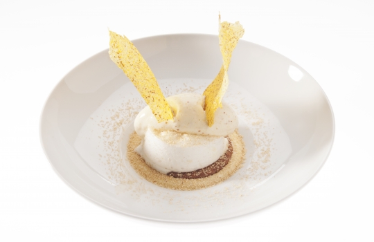 Galleria fotograficaLo stand del Trentino a Identit&agrave; Milano 2012Lo staff dello stand Trentino
Paolo Donei, chef del ristorante Malga Panna a Moena (Trento), relatore sul palco di Identit&agrave; Golose marted&igrave; 7 febbraio 2012
&nbsp;Il primo piatto presentatato da Donei: Spalla di agnello da latte ai fiori di montagna &nbsp;Il Riso affumicato con pancia di maialino e aria di latte al pino mugo di Paolo DoneiLo stand del Trentino a Identit&agrave; Golose
Alessandro Gilmozzi, il secondo relatore trentino sul palco di Identit&agrave; Golose marted&igrave; 7 febbraio 2012. Suo il ristorante El Molin a Cavalese (Trento)
&nbsp;Sotto la chioma dell&rsquo;albero, lepre e cervo d&rsquo;inverno, piatto di Alessandro Gilmozzi
Il Gallo Forcello di GilmozziDegustazioni allo stand del Trentino
Alfio Ghezzi, chef della Locanda Margon a Trento, il ristorante della Famiglia Lunelli proprietaria di Cantine Ferrari
&nbsp;Il primo piatto presentato da Alfio Ghezzi: il Salmerino alpino
&nbsp;