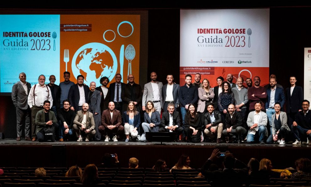The 2023 Identità Golose Guide: the presentation at Teatro Manzoni in Milan