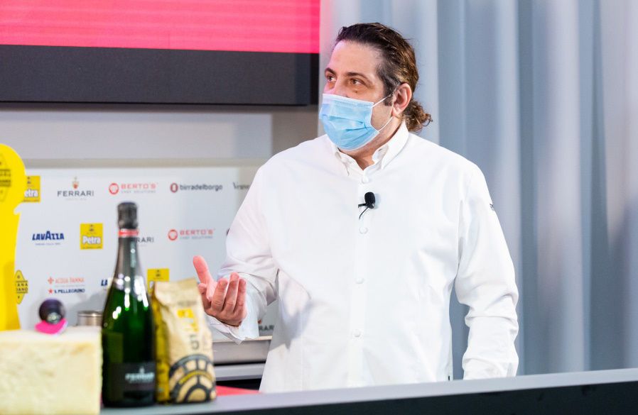 Gianluca Fusto a Identità on the road 2020 presenta la sua interpretazione contemporanea della tradizione