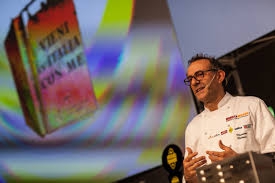 Galleria fotografica






Bottura a Identità 2013









Bottura con Renzi, Sala e Martina









Bottura coi fratelli Costardi e Peppe Zullo a Identità Expo



















Bottura con Andrea Ribaldone a Identità Expo






