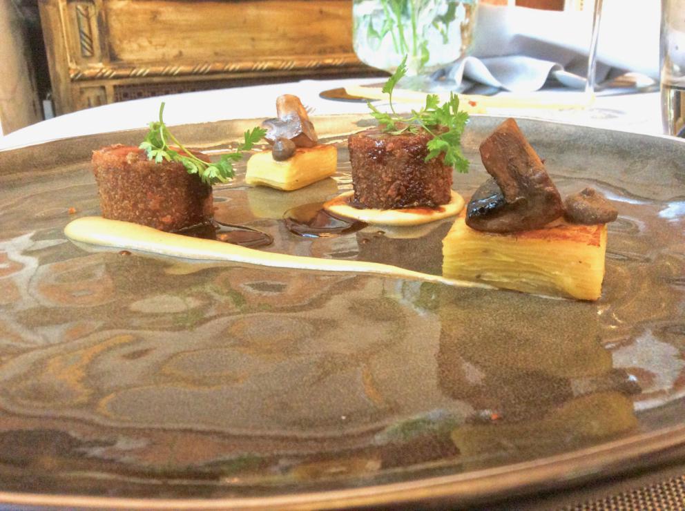 Photogallery






Various appetizers to begin with: Puffed pasta with carbonara sauce, Sponge of broccoli with salmon roe, Black cabbage and rice brittle...









Marinated salted codfish, pineapple, hazelnut mayonnaise: very good









Another excellently made starter: Marinated, seared and smoked amberjack, curly endive, oyster sauce and umeboshi









Foie gras terrine, beef steak tartare, annurca apple, mustard and tarragon 









A very nice Risotto with lemons from Amalfi, sea truffles, asparagus, buffalo milk yogurt. The citrus fruits are in 4 versions: salty, baked, grated and candied, plus there's a little citron









Stile, at Enoteca La Torre since February 2016 taking the place of Danilo Ciavattini, who's instead replaced Kotaro Noda, shows he's a master of pasta with these Spaghetti, wild octopus Bolognese sauce, jalapeno and bergamot






