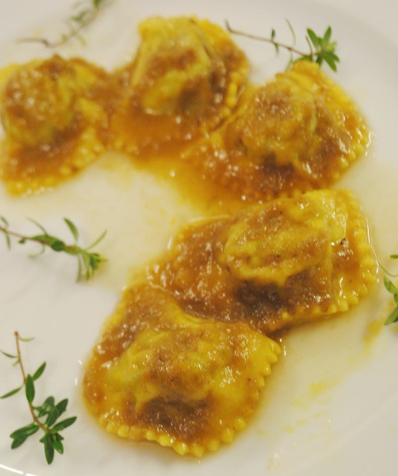 Photogallery






Gianni Dezio, Tosto, Atri (Teramo)

Tortelli with artichokes, fondue of pecorino from Atri, mint and liquorice. Liquorice and mint unite so as to enhance one of the most important vegetables in Italian cuisine









Valerio Centofanti, L'Angolo d'Abruzzo, Carsoli (L'Aquila)

Pappardelle with gelded lamb with pecorino from Alta Valle del Turano. The lamb is gelded before it is two months’ old and raised for 18 months. A dish full of emotions and sensations that has disappeared from Italian kitchens (in the picture, the gelded lamb)









Niko Romito, Reale Casadonna, Castel di Sangro (L'Aquila)

Because it’s the proof that constant research in the kitchen (in this case applied to cutting and macerating cabbage) can pull down the "wall" of vegetal representation and give new and powerful solutions in terms of structure and taste. Creating surprise and deep emotion. For me, it represents a new phase









Mattia Spadone, La Bandiera, Civitella Casanova (Pescara)

Vegetables cooked in salt. I worked on cooking in salt only using vegetables (from our kitchen garden). It may seem banal but I’ve been working on this for over 3 months: these are roots and leaves presented in different textures, crispy, mashed and thinly diced






