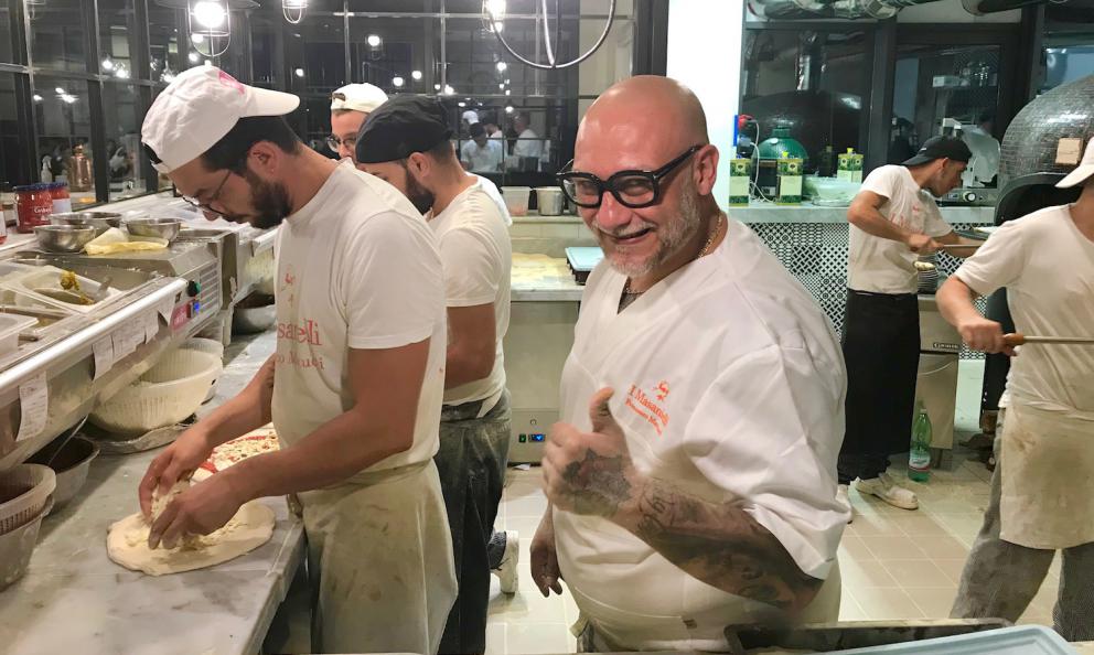 Tre pizze da urlo. Ce le ha preparate Francesco Martucci, a Caserta