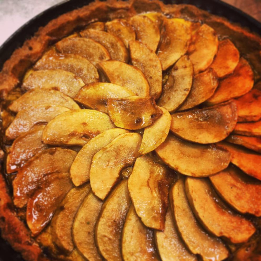 Galleria fotografica






Trippa fritta. Il primo piatto icona del locale









Vitello tonnato. Altro piatto icona









Midollo alla brace. Terzo piatto icona









Uovo morbido, animelle e bietoline all'erba di San Pietro









Ventresca di tonnetto ala lunga alla brace, cipolle agrodolci, capperi e rosmarino









Zucca di Hokkaido in carpione e bagna cauda









Uova di seppia arrostite, tarassaco, cicoria e bottarga di tonno









Baccalà, crema di ceci e cavolo nero









Insalata russa









Cardo gobbo gratinato e uova di aringa affumicate









Terrina di fegatini di pollo, saba e marmellata di cipolle alla menta









Risotto allo zafferano e midollo alla brace









Ravioli ripieni di ricotta di pecora e tarassaco, ricci di mare e erba cipollina









Gnocchi al ragù









Risotto all'aceto invecchiato, tarassaco, cicciolata e pepe nero









Mezze Maniche con pajata









Verdure bollite e bagna cauda









Beccaccia arrosto









Baccalà, lenticchie e pancetta stufata di mora romagnola (autoprodotta)









Granelle di agnello fritte, radicchio di Verona brasato al Valpolicella e salsa al gorgonzola









Frontali di ricciola nel guanciale alla brace, crema di cicerchie e rosmarino









Animelle croccanti, radicchio tardivo confit, cedro candito e liquirizia









Anguilla in carpione al dragoncello









Polenta gialla, salsiccia moretta e verza









Polenta bianca e garusoli al limone









Vignarola: fave, carciofi, lattuga romana, guanciale, cipollotto e pecorino romano









Asparagi, uova di quaglia, senape e cerfoglio









Diaframma di cavallo alla brace, crema di cipolle di tropea, crescione d'acqua









Fritto di leccia: cuore, fegato e lattume









Coratella di agnello









Orecchio di maiale alla brace, crema di radici di soncino, talli d'aglio, foglie di senape









Cipolla novella, fonduta di Castelmagno, agretti e liquirizia









Diaframma di vitello alla brace, bietole alla menta e purè









Tomahawk di pecora brogna alla brace, carote e portulaca









Crema di zucchine, salsa al caprino e pepe nero









Trippa alla parmigiana









Focaccia al vitello tonnato, preparazione a 4 mani concepita in uno dei frequenti "fuori carta" (cene a 4 mani) con Renato Bosco di Saporè









Polpo arrosto, crema di zucca, broccolo fiolaro e semi di zucca alla cannella









Cipolle in carpione e fonduta di fontina d'alpeggio









Cocotte di broccolo fiolaro e guanciale









Uovo, bruscandoli, rosolacci e tartufo









 Patate nuove, stringhe e tonno alletterato sott'olio autoprodotto









Trippe di baccalà, patate e 'nduja









Tartare di asina, rucola e semi di zucca tostati









Ravioli ripieni di coda di vitello, uva di moscato e cerfoglio









Crostini di lampredotto e peperoni alla brace









Torta di carote, mascarpone, marmellata di cedro









Cremoso al cioccolato bianco, nespole e crumble di arachidi






