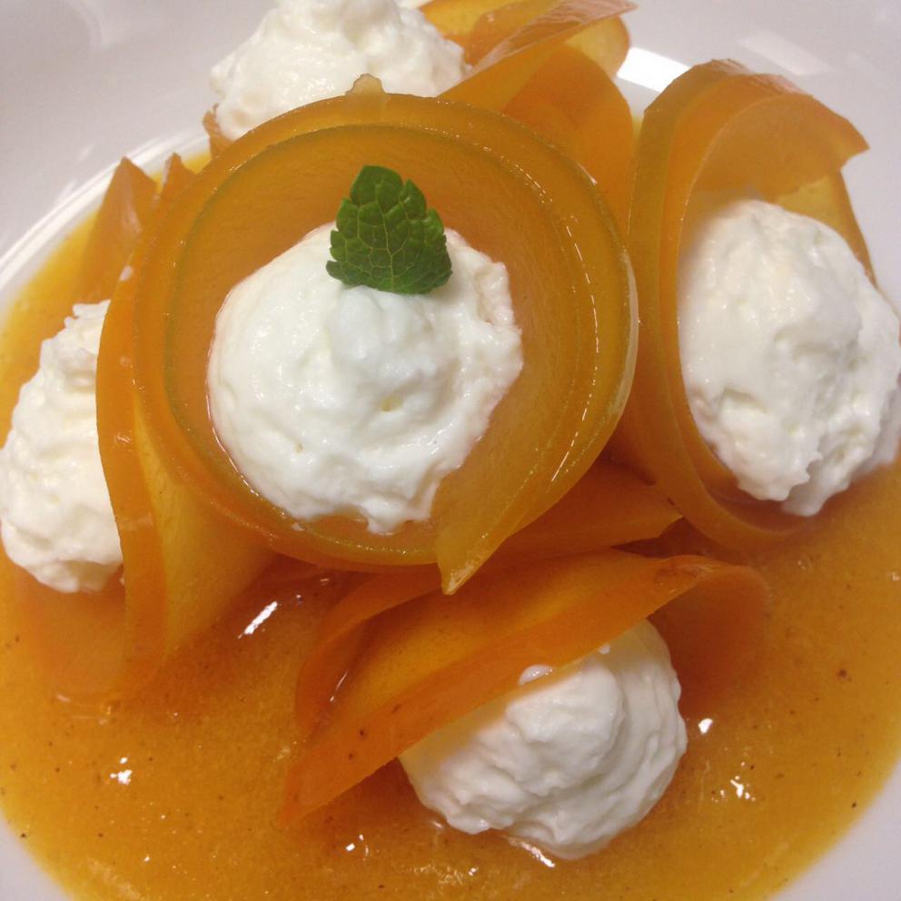 Galleria fotografica






Trippa fritta. Il primo piatto icona del locale









Vitello tonnato. Altro piatto icona









Midollo alla brace. Terzo piatto icona









Uovo morbido, animelle e bietoline all'erba di San Pietro









Ventresca di tonnetto ala lunga alla brace, cipolle agrodolci, capperi e rosmarino









Zucca di Hokkaido in carpione e bagna cauda









Uova di seppia arrostite, tarassaco, cicoria e bottarga di tonno









Baccalà, crema di ceci e cavolo nero









Insalata russa









Cardo gobbo gratinato e uova di aringa affumicate









Terrina di fegatini di pollo, saba e marmellata di cipolle alla menta









Risotto allo zafferano e midollo alla brace









Ravioli ripieni di ricotta di pecora e tarassaco, ricci di mare e erba cipollina









Gnocchi al ragù









Risotto all'aceto invecchiato, tarassaco, cicciolata e pepe nero









Mezze Maniche con pajata









Verdure bollite e bagna cauda









Beccaccia arrosto









Baccalà, lenticchie e pancetta stufata di mora romagnola (autoprodotta)









Granelle di agnello fritte, radicchio di Verona brasato al Valpolicella e salsa al gorgonzola









Frontali di ricciola nel guanciale alla brace, crema di cicerchie e rosmarino









Animelle croccanti, radicchio tardivo confit, cedro candito e liquirizia









Anguilla in carpione al dragoncello









Polenta gialla, salsiccia moretta e verza









Polenta bianca e garusoli al limone









Vignarola: fave, carciofi, lattuga romana, guanciale, cipollotto e pecorino romano









Asparagi, uova di quaglia, senape e cerfoglio









Diaframma di cavallo alla brace, crema di cipolle di tropea, crescione d'acqua









Fritto di leccia: cuore, fegato e lattume









Coratella di agnello









Orecchio di maiale alla brace, crema di radici di soncino, talli d'aglio, foglie di senape









Cipolla novella, fonduta di Castelmagno, agretti e liquirizia









Diaframma di vitello alla brace, bietole alla menta e purè









Tomahawk di pecora brogna alla brace, carote e portulaca









Crema di zucchine, salsa al caprino e pepe nero









Trippa alla parmigiana









Focaccia al vitello tonnato, preparazione a 4 mani concepita in uno dei frequenti "fuori carta" (cene a 4 mani) con Renato Bosco di Saporè









Polpo arrosto, crema di zucca, broccolo fiolaro e semi di zucca alla cannella









Cipolle in carpione e fonduta di fontina d'alpeggio









Cocotte di broccolo fiolaro e guanciale









Uovo, bruscandoli, rosolacci e tartufo









 Patate nuove, stringhe e tonno alletterato sott'olio autoprodotto









Trippe di baccalà, patate e 'nduja









Tartare di asina, rucola e semi di zucca tostati









Ravioli ripieni di coda di vitello, uva di moscato e cerfoglio









Crostini di lampredotto e peperoni alla brace









Torta di carote, mascarpone, marmellata di cedro









Cremoso al cioccolato bianco, nespole e crumble di arachidi









Crostata di mele






