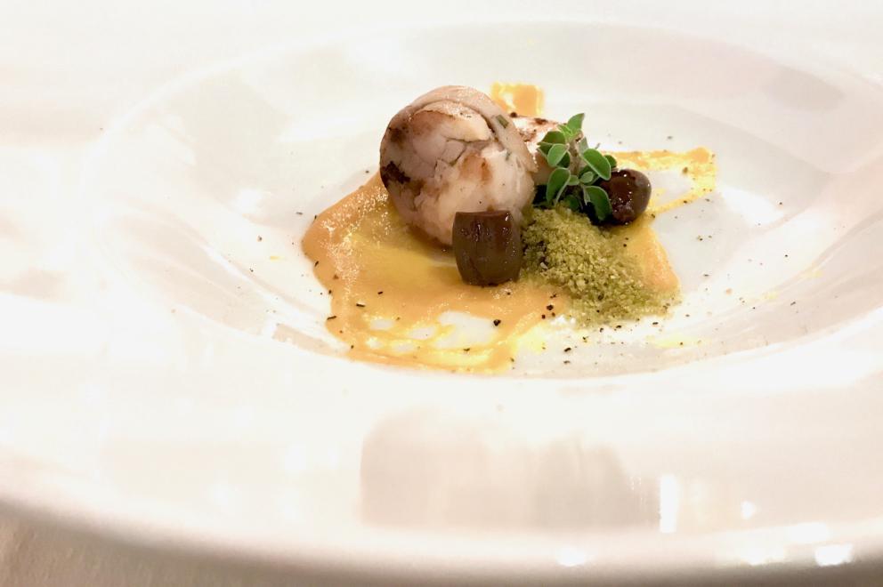 Galleria fotograficaBattuto di Bruno sarda, ricotta affumada e pane di patate
Pane con la lingua cotta in acqua salmistrata, aceto di Cannonau. Una delizia
Panada alla salsiccia
