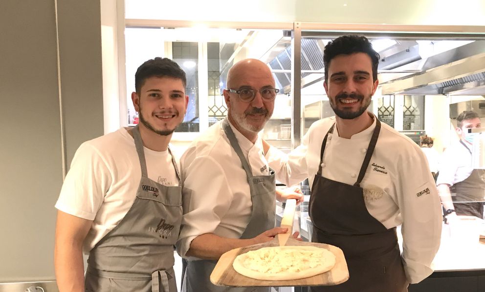 L’incredibile leggerezza dell’impasto: le 5 pizze di Franco Pepe a Identità Golose Milano