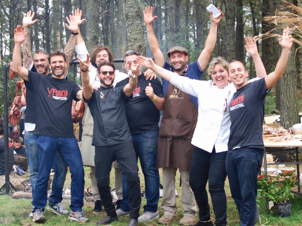 Galleria fotografica






Diego Rossi









Saro Pennisi









Giuseppe Zen






