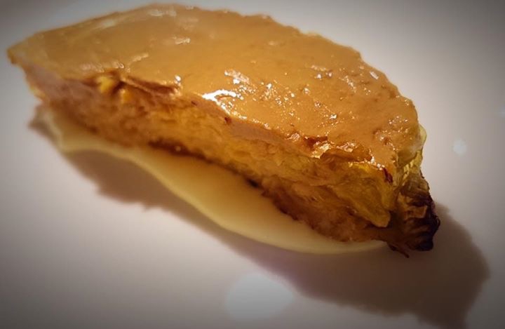 Photogallery






Gianni Dezio, Tosto, Atri (Teramo)

Tortelli with artichokes, fondue of pecorino from Atri, mint and liquorice. Liquorice and mint unite so as to enhance one of the most important vegetables in Italian cuisine









Valerio Centofanti, L'Angolo d'Abruzzo, Carsoli (L'Aquila)

Pappardelle with gelded lamb with pecorino from Alta Valle del Turano. The lamb is gelded before it is two months’ old and raised for 18 months. A dish full of emotions and sensations that has disappeared from Italian kitchens (in the picture, the gelded lamb)






