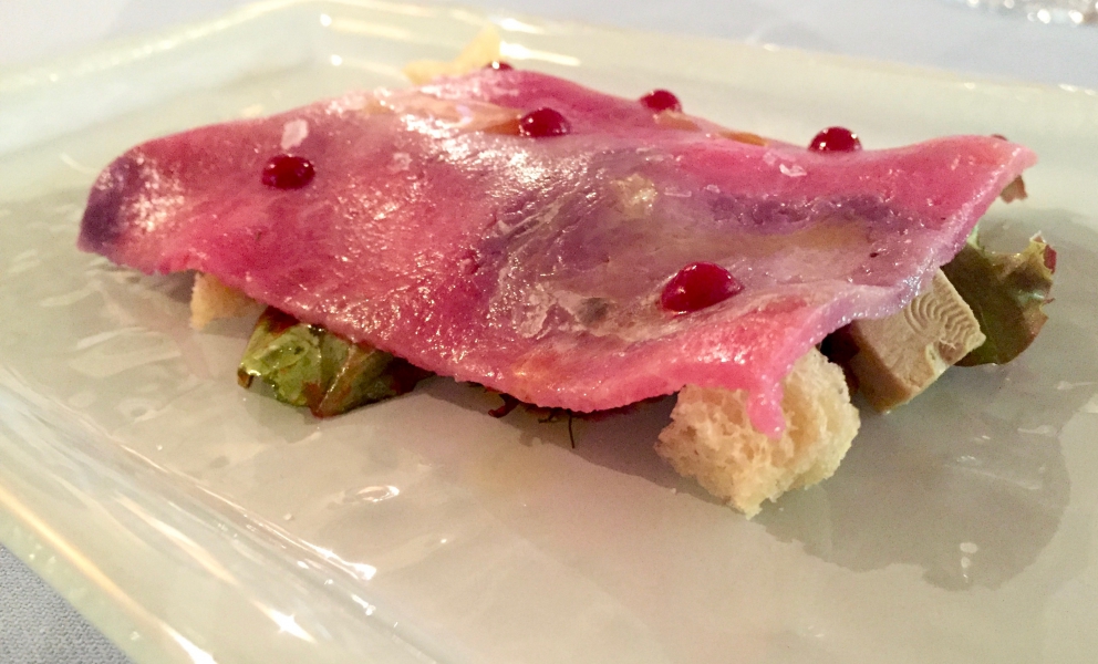 Galleria fotografica






La terra ci nutre: acetosella, piselli, pomodorini datterini, formaggio di kefir ottenuto dal nostro latte, alga spirulina, zucchina






