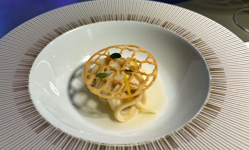 Anthony Genovese: una Cacio e pepe meravigliosa nell'Hub di via Romagnosi