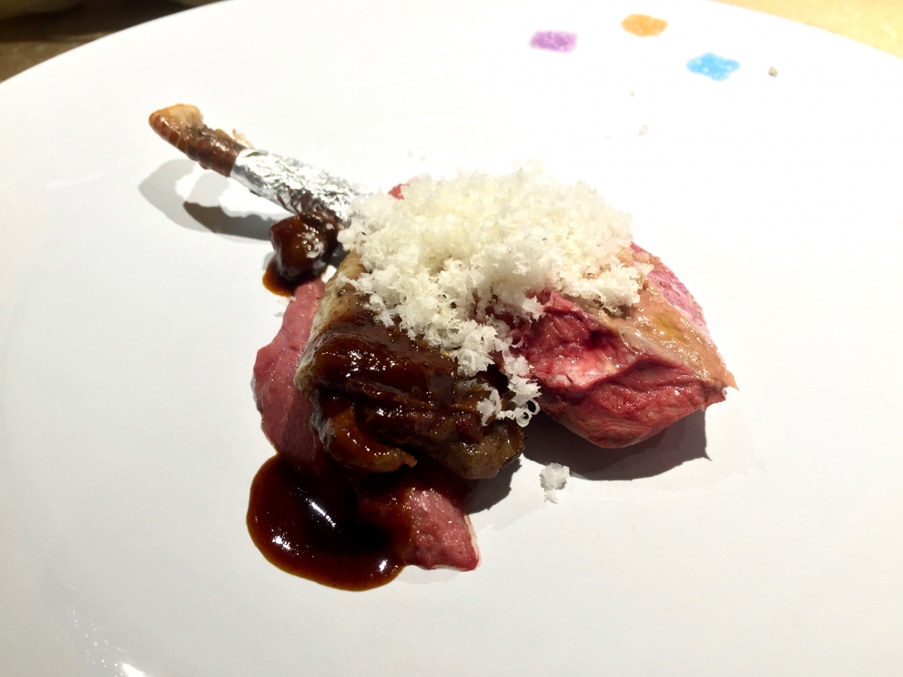 Galleria fotografica






La Finta mortadella con ketchup fermentato di funghi









Spaghetto, burro, alloro con gamberi crudi









Risotto alle taggete









Sgombro in salsa d’ostrica e coriandolo






