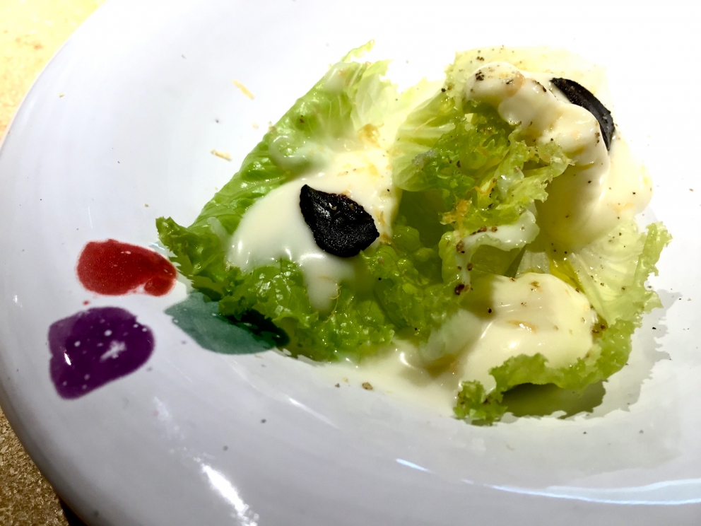 Galleria fotografica






La Finta mortadella con ketchup fermentato di funghi









Spaghetto, burro, alloro con gamberi crudi









Risotto alle taggete









Sgombro in salsa d’ostrica e coriandolo









Piccione con radice di rabarbaro









Un sorbetto al gin tonic e rucola selvatica






